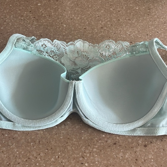 Beautiful Soma Bralette - Picture 3 of 4